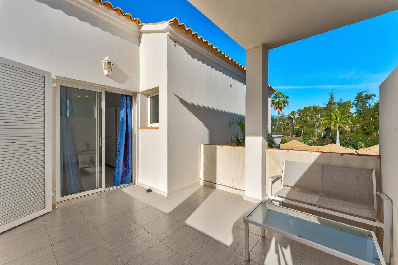 Chalet Playa De Las Americas Arona  Buitenkant foto