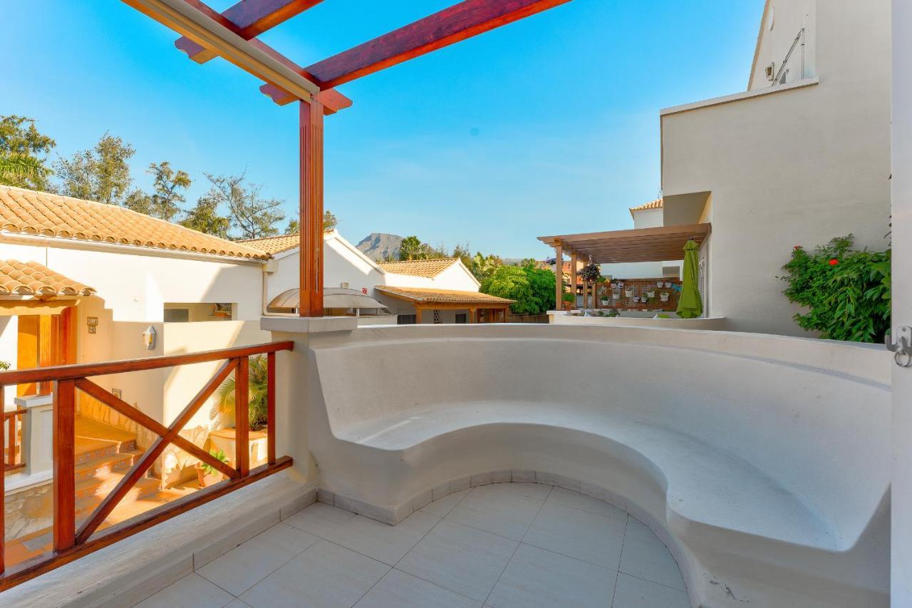 Chalet Playa De Las Americas Arona  Buitenkant foto